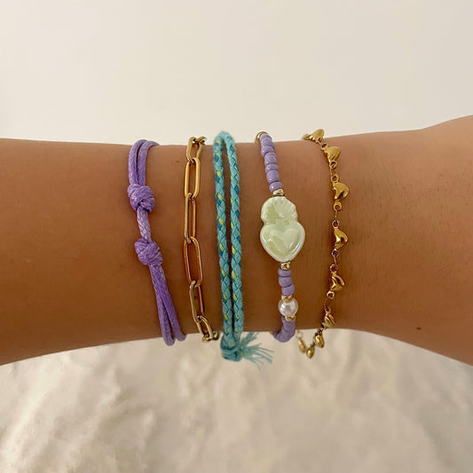 Set of 5 bracelets